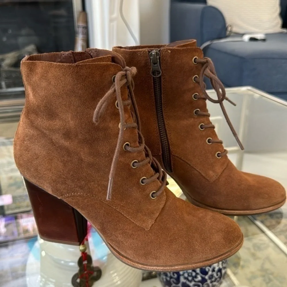 Kork Ease suede ankle boots